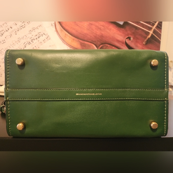 GUC COACH 1941 Cashin Carry Tote in Hunter Green, Style # 79155 Hard To Find! - Picture 7 of 10